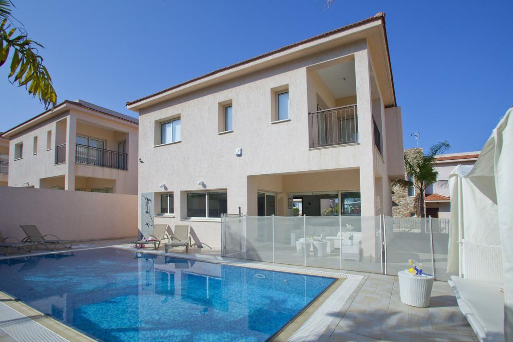 Villa Michelle 10 Protaras Exterior foto